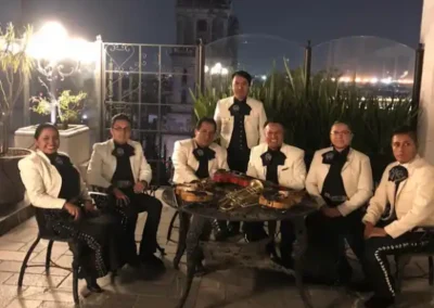 Mariachis económicos en Xochimilco