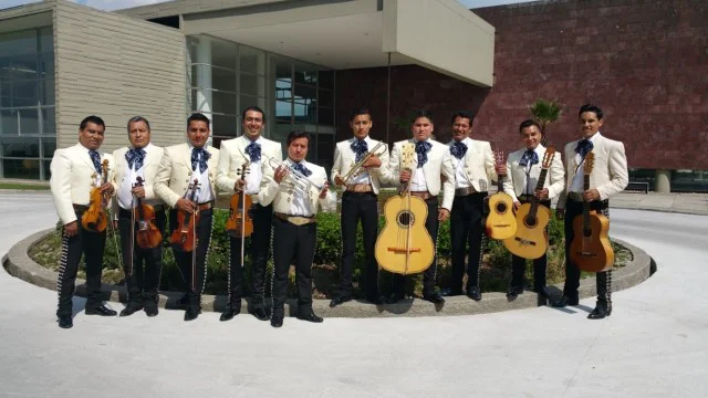 Mariachi disponible en la Ciudad de México Mariachi disponible en CDMX